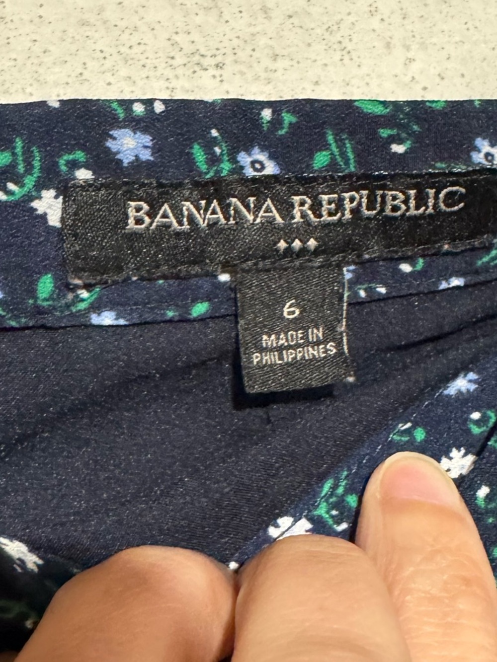 Banana Republic Micro Floral Midi Skirt Size 6 Cottage Fairy Long Modest Spring - Picture 2 of 4